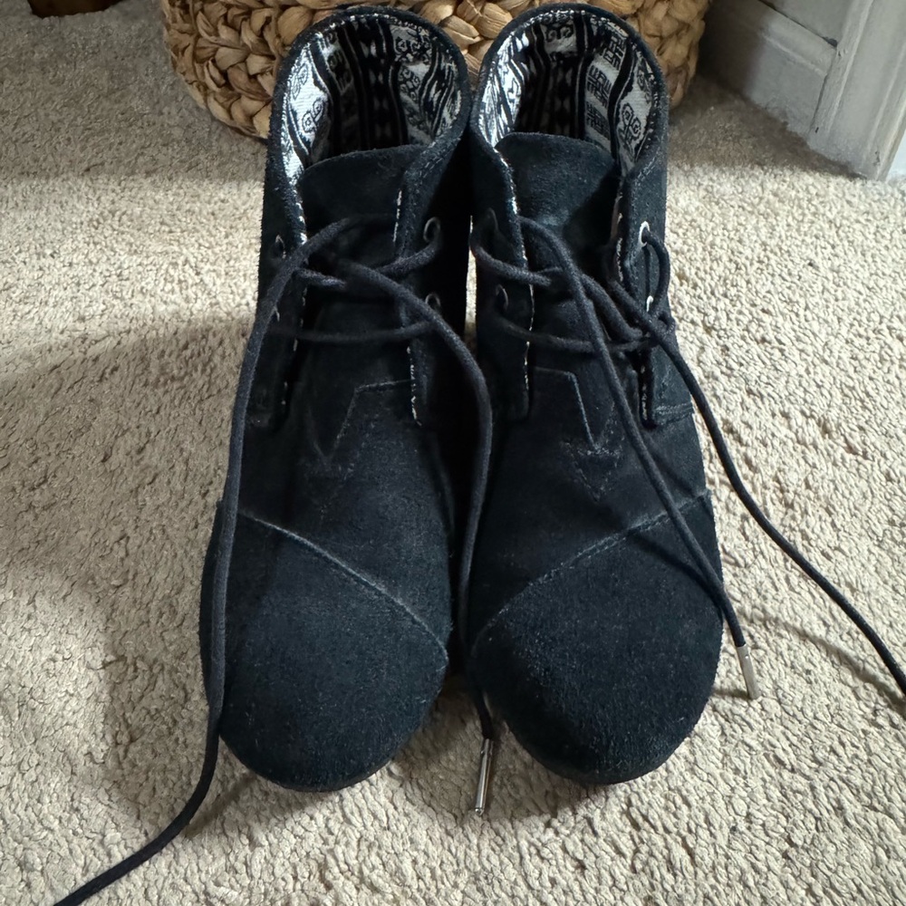 Stylish Black Women's Ankle Boots